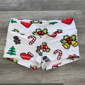 Fleo Christmas shorts